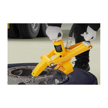 Odtlačovač pätiek nákladných pneumatík XHD-1 (3)
